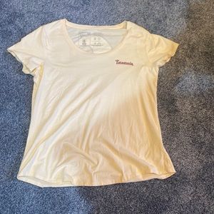 Short-sleeve t-shirt